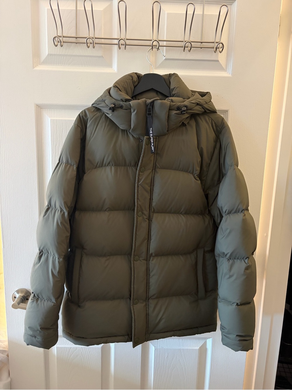 Aritzia Dark Olive Green Hooded Women's Super Puffer Coat